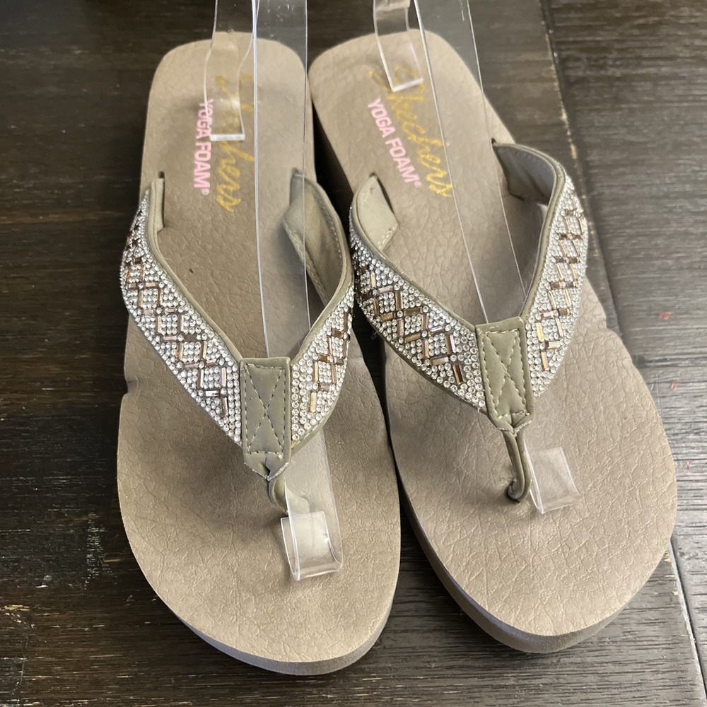 Skechers Flip Flops Womens 8 Taupe Yoga Foam Rhinestone Bling Platform Sandals - Picture 3 of 7